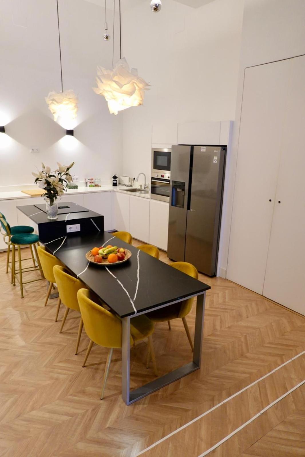 Peral Boutique Apartaments Sevilla Kültér fotó