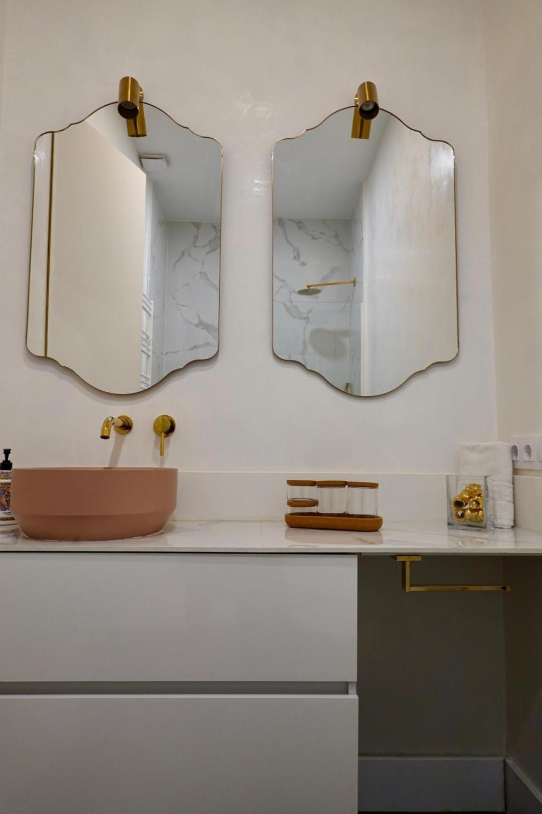 Peral Boutique Apartaments Sevilla Kültér fotó
